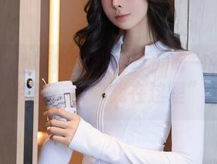 秀人网 – 潘娇娇女友写真：每一张高清照片都在说“我在这里”