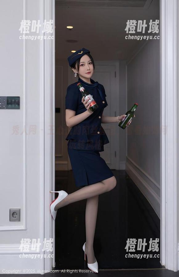 秀人网-王心悦 秀人网 - 王心悦的肉丝套图,看看她如何玩转风格!