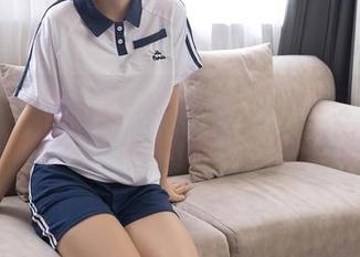 秀人网 – 眼镜里的隐秘乐趣：跟我一起走进糯美子Mini的网盘合集吧