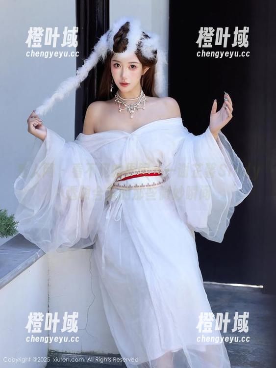 秀人网-谢芷馨Sindy 秀人网 - 看不见的界限——谢芷馨Sindy透明合集的那些微妙瞬间