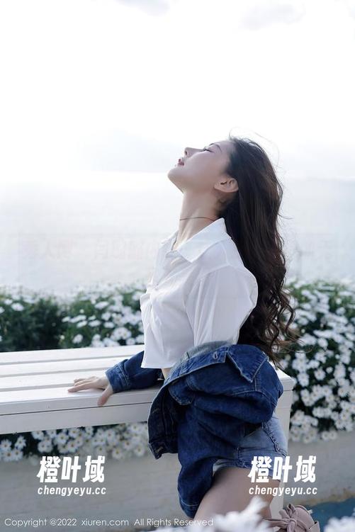 秀人网 - 闫璐璐内衣：让人捉摸不透的无圣光美图