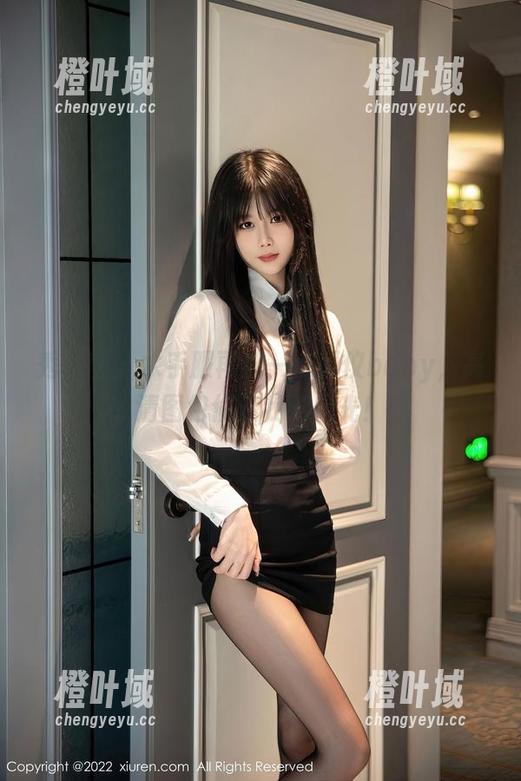 秀人网-颖仪baby 秀人网 - 水手服再加一点颖仪baby,高清图包偷走我的目光!