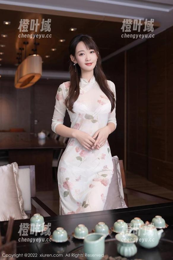 秀人网-黄乐然 秀人网 - 黄乐然的温顺小奶牛——没下载的可都是‘牛’的弟弟!