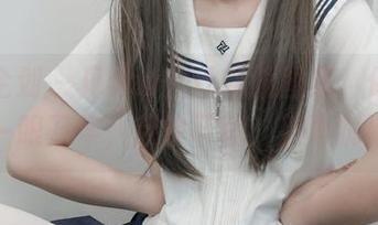 紧急企划 – 见希w白丝制服图集，保证让你一眼万年，赶快下载，别再犹豫！