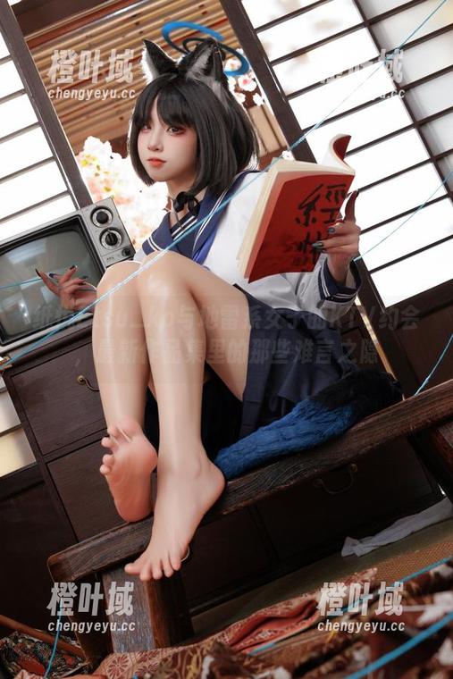 纸悦Etsu_ko与地雷系女子的KTV约会，最新作品集里的那些难言之隐