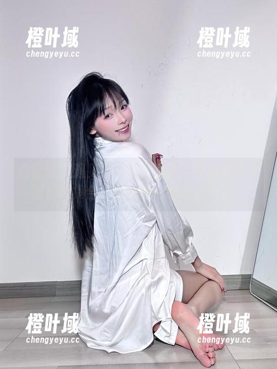 微密圈 - 遇见聂傲娇！圣诞红色魅惑免费图片大集合，备受期待的节日色彩！