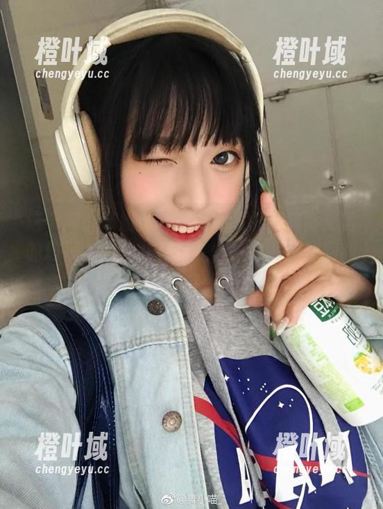 这“舞小喵姐姐”的资源就像是光影交错的幻境，一会儿在那儿，一会儿又跑到我心底。