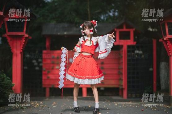 花柒Hana的御姐写真精选：无声的挑逗，直击心房