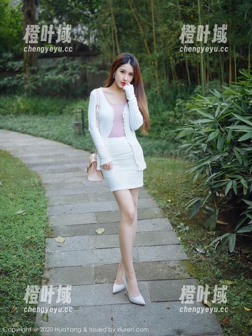 花漾show-黄乐然 花漾show - 你知道黄乐然的旅拍写真是什么样的吗?甜蜜和小尴尬都有哦!