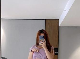 微密圈 – 迷人的五姨太在线：宫廷娘娘的图片，光线打得超绝