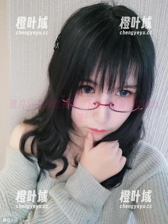 逐月Su修女的美图，下载前准备好你的心脏！