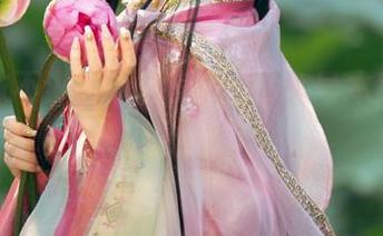 当雯妹不讲道理化身女仆，1号本高清作品让人想多了……