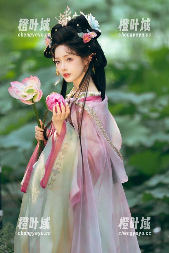 当雯妹不讲道理化身女仆，1号本高清作品让人想多了……