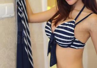 青豆客 – 来看看陈嘉瑶AYomi如何在睡衣中偷得浮生半日闲的写真
