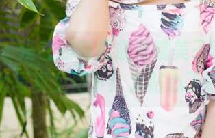 魅妍社 – 没钱的时候最爱糯美子Mini，灰丝写真免费下！太贴心了吧！