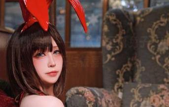 黑白御猫的绝妙美图——魔太郎圣诞兔子，在线送你欢乐与惊喜！